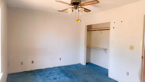 1347 Levich St, Hanford, CA 93230 photo 2