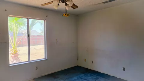 1347 Levich St, Hanford, CA 93230 photo 5