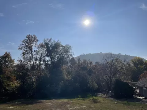 31857 Country Club Dr, Porterville, CA 93257