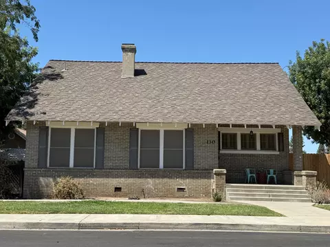 130 E Malone St, Hanford, CA 93230