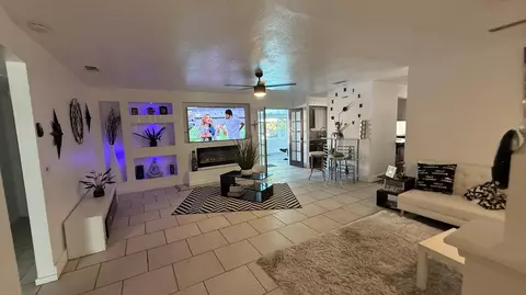 Living - 181 Berekeley Ct, Tulare, CA 93274 photo 2 of 2