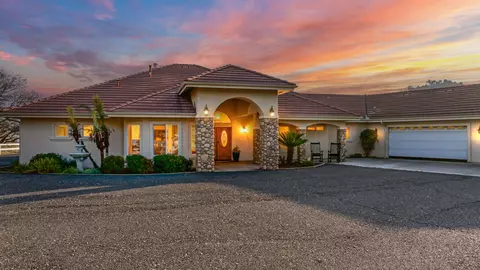 16489 Goat Ranch Rd, Springville, CA 93265