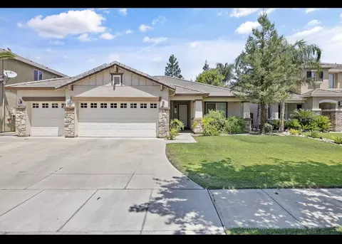 3126 W Harold Ct, Visalia, CA 93291