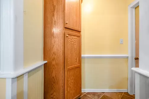 Entry Way - 15615 Aspen Ave, Ivanhoe, CA 93235 photo 1 of 3
