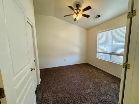 Bedroom - 1403 Bradley Ct, Exeter, CA 93221 photo 1 of 4