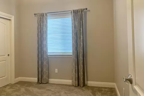 Bedroom - 3113 E Beech Ct, Visalia, CA 93292 photo 5 of 7