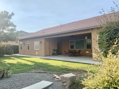Exterior - 3113 E Beech Ct, Visalia, CA 93292 photo 14 of 26