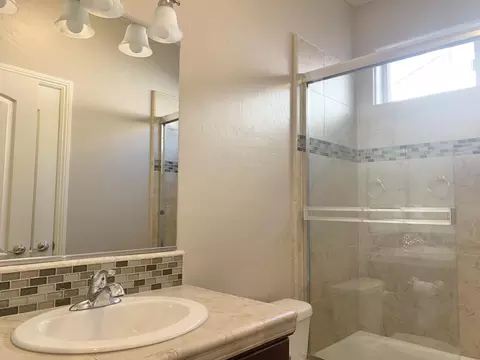 Bath - 3113 E Beech Ct, Visalia, CA 93292 photo 1 of 10