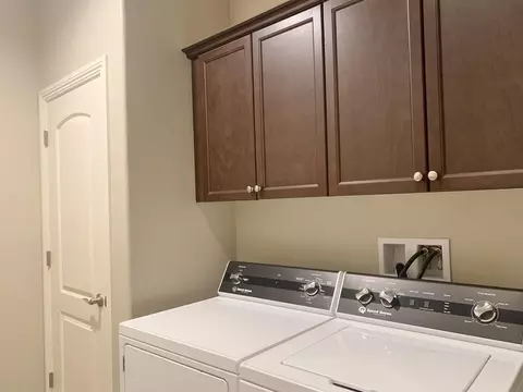 Other - 3113 E Beech Ct, Visalia, CA 93292 photo 13 of 16
