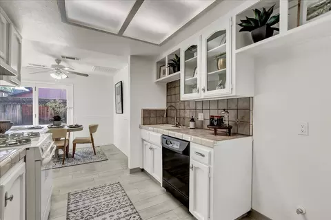 Kitchen - 803 N B St, Exeter, CA 93221 photo 3 of 3
