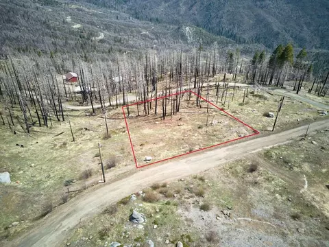 52975 Alpine Dr, Springville, CA 93265