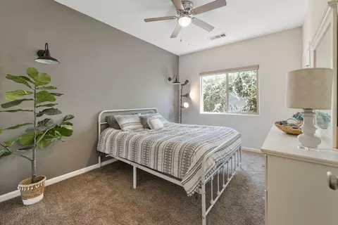 2338 Evergreen Ave, Visalia, CA 93292 photo 26