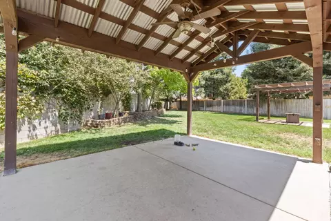 2338 Evergreen Ave, Visalia, CA 93292 photo 44