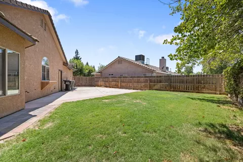 2338 Evergreen Ave, Visalia, CA 93292 photo 43