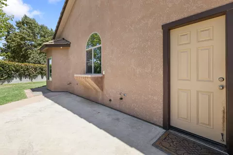 2338 Evergreen Ave, Visalia, CA 93292 photo 35