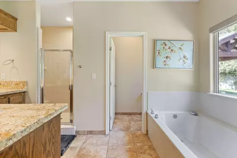 2338 Evergreen Ave, Visalia, CA 93292 photo 29