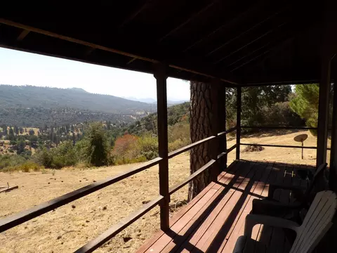 Exterior - 52925 Hogback Rd, Miramonte, CA 93641 photo 7 of 18