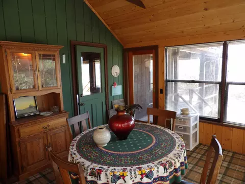 Dining - 52925 Hogback Rd, Miramonte, CA 93641 photo 1 of 1
