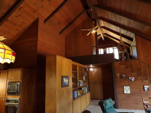 Entry Way - 52925 Hogback Rd, Miramonte, CA 93641 photo 5 of 7