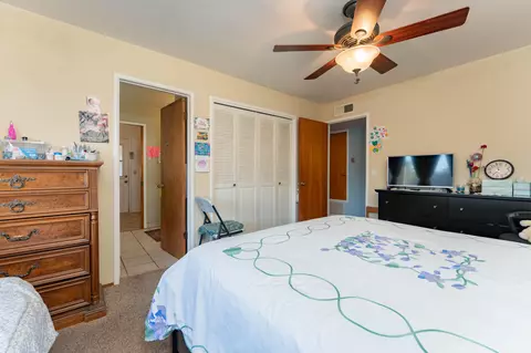 Bedroom - 23471 Ave 192, Strathmore, CA 93267 photo 2 of 8