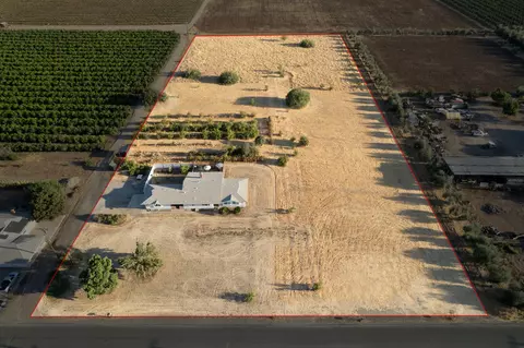 View/Area - 23471 Ave 192, Strathmore, CA 93267 photo 1 of 7