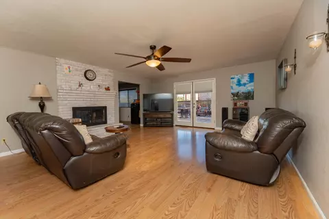 Living - 23471 Ave 192, Strathmore, CA 93267 photo 1 of 6