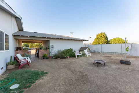 Exterior - 23471 Ave 192, Strathmore, CA 93267 photo 9 of 16