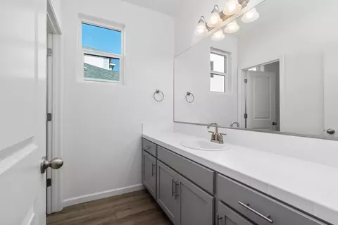 1876 Vallejo Ave, Dinuba, CA 93618 photo 7
