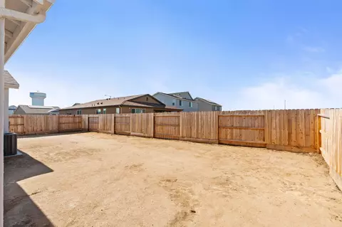 1876 Vallejo Ave, Dinuba, CA 93618 photo 34