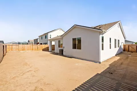 1876 Vallejo Ave, Dinuba, CA 93618 photo 35