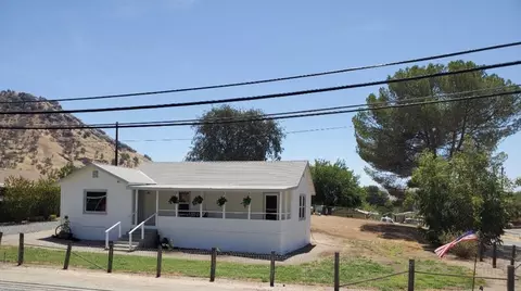 35431 Ward Ave, Springville, CA 93265