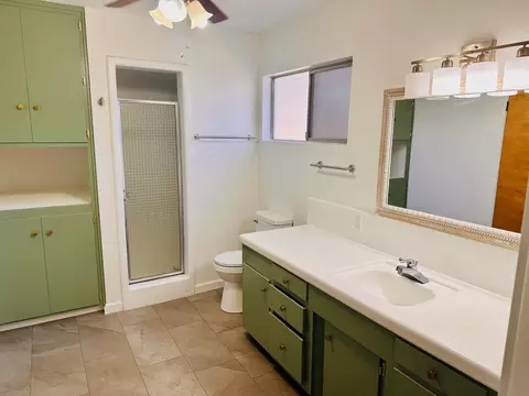 Bath - 3006 E Meadow Ave, Visalia, CA 93292 photo 6 of 6