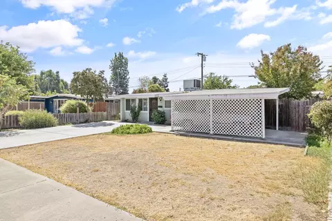 Exterior - 316 Peach Dr, Exeter, CA 93221 photo 5 of 11