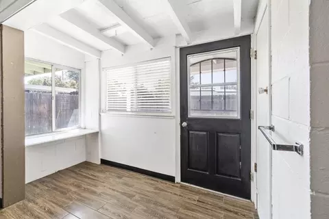 Entry Way - 316 Peach Dr, Exeter, CA 93221 photo 1 of 4