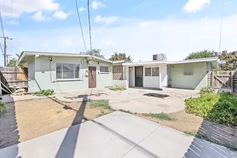 Exterior - 316 Peach Dr, Exeter, CA 93221 photo 8 of 11