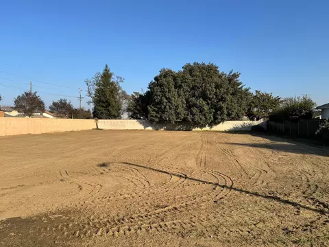 2650 N Kayenta St, Visalia, CA 93291