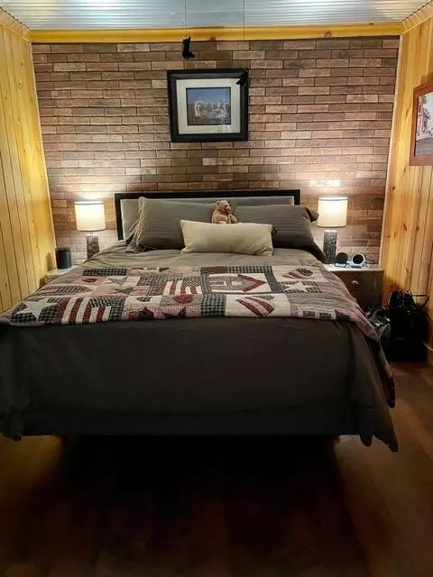Bedroom - 620 Loop Dr, Springville, CA 93265 photo 1 of 6