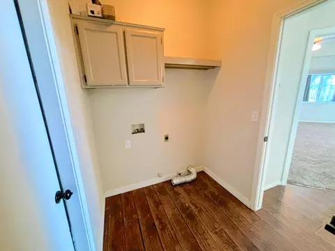 1435 E Dorothea Ave, Visalia, CA 93292 photo 23