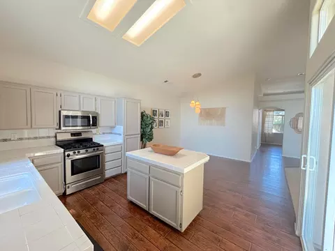 1435 E Dorothea Ave, Visalia, CA 93292 photo 10