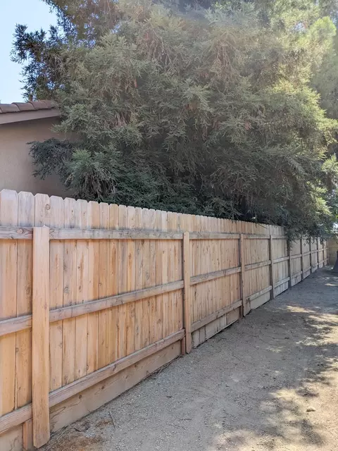1435 E Dorothea Ave, Visalia, CA 93292 photo 34