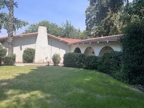 236 N Sierra Vista St, Porterville, CA 93257