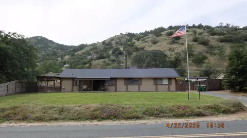 37056 Balch Park Rd, Springville, CA 93265