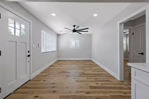 Living - 142 G St, Lemoore, CA 93245 photo 1 of 3