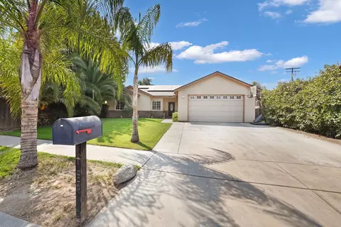 Exterior - 3621 E Douglas Ave, Visalia, CA 93292 photo 3 of 7