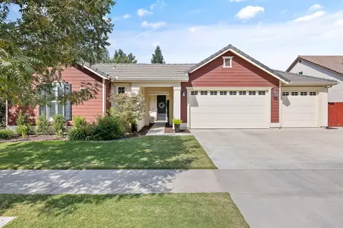 2833 N Boise St, Visalia, CA 93291