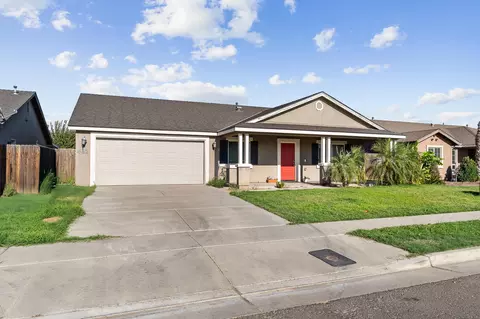 462 Topanga Ct, Tulare, CA 93274