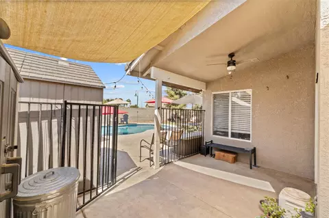 Exterior - 2725 N Thomas St, Visalia, CA 93292 photo 3 of 10