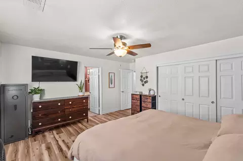 Bedroom - 2725 N Thomas St, Visalia, CA 93292 photo 4 of 5