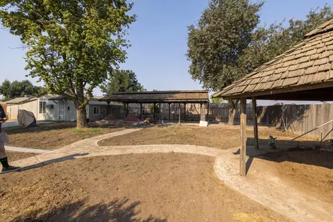 1149 N E St, Tulare, CA 93274 photo 23