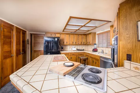 1149 N E St, Tulare, CA 93274 photo 11